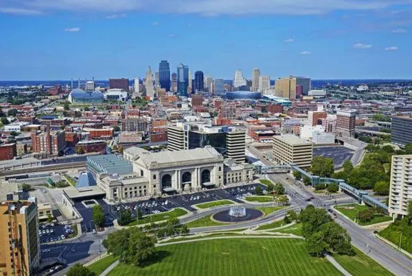Kansas City skyline and Union Station